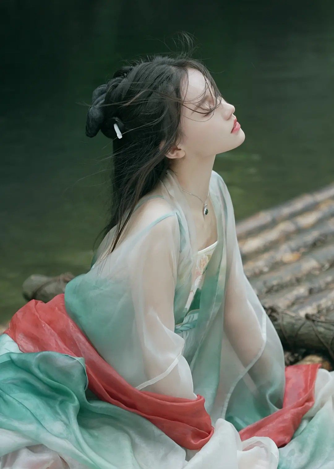 The Empress of Ancient Hanfu:A Journey into the World of Ancient Chinese Elegance
