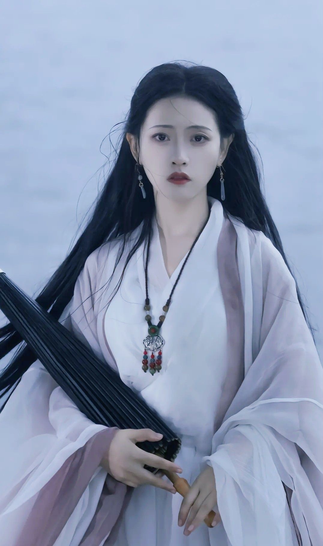 Elegant Summer Costumes of Ancient Chinese Women:A Glimpse into Vibrant History