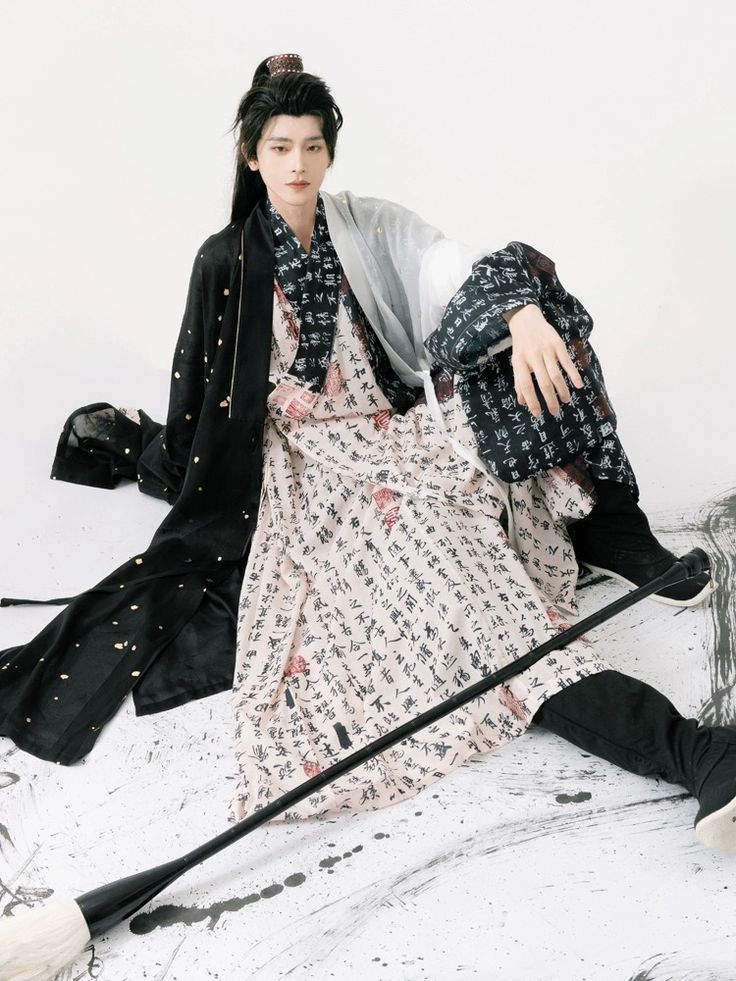 Dominating Summer Fashion:The Allure of Vibrant Hanfu Dominating Summer Fashion:The Allure of Vibrant Hanfu