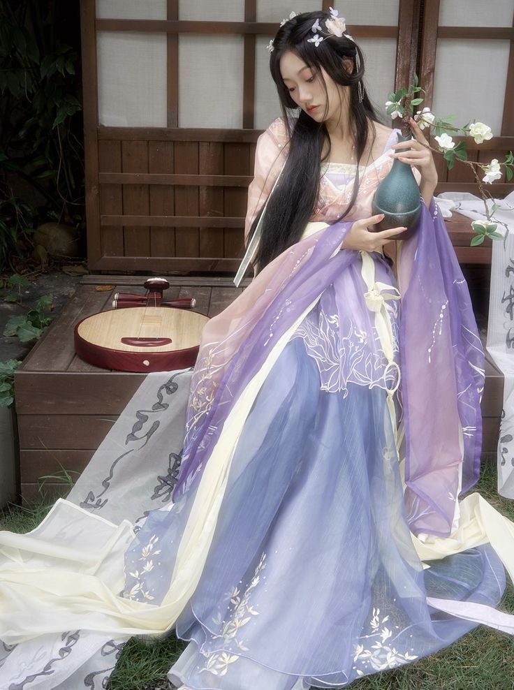 Customized Hanfu Fashion for Plus-Size Girls:The Complete Experience