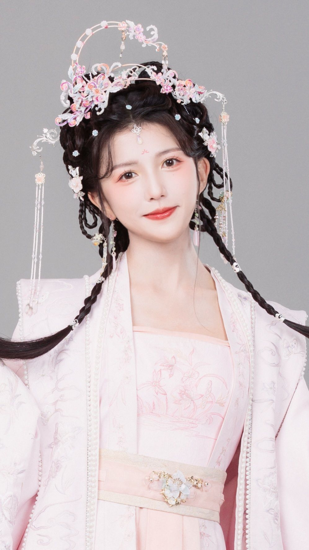 A Complete Guide to Hanfu Hair Accessories for Short-Haired Girls