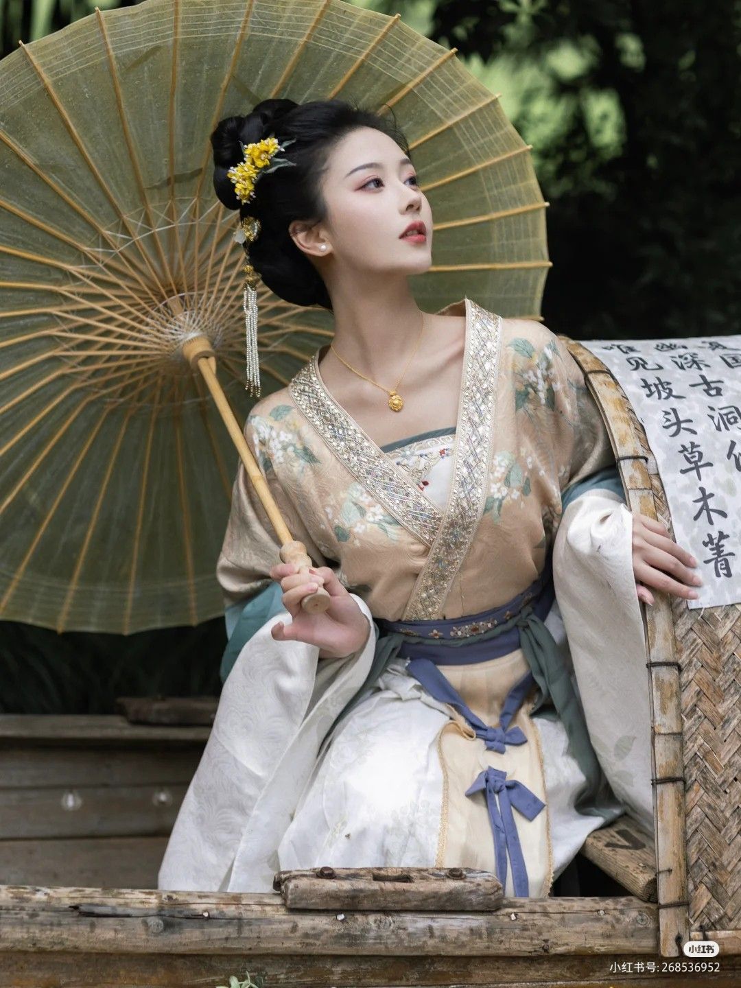 The Charms of Hanfu Fringe Pendants:A Journey into Traditional Elegance