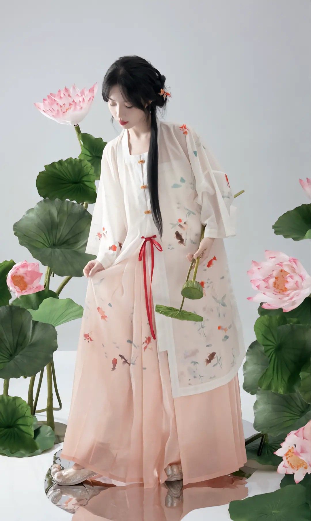 Autumn and Winter Hanfu Fashion in Song Dynasty Style