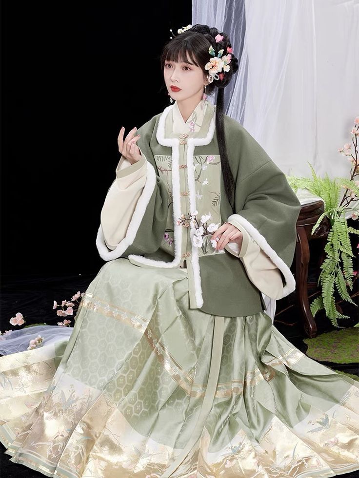 Authentic and Latest Qipao Style of Aodai Flag-Inspired Cheongsam Dress