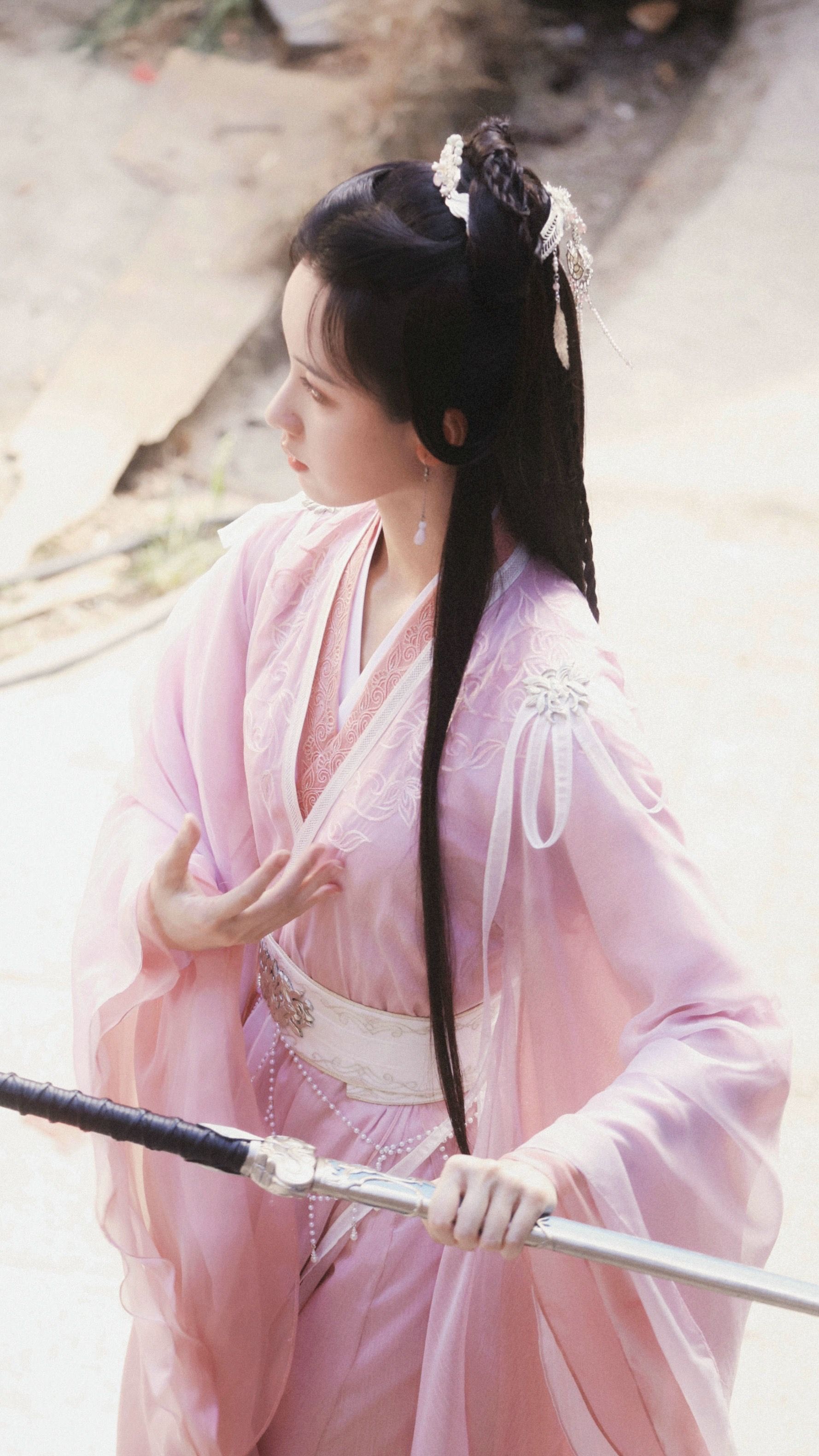 The Original Hanfu Experience at Yuanshan Gray Traditional Chinese Clothing Gallery The Original Hanfu Experience at Yuanshan Gray Traditional Chinese Clothing Gallery