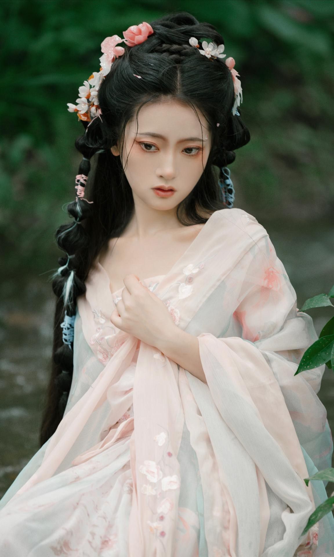 The Perfect Accessory for Cheongsam:Bags and Purses