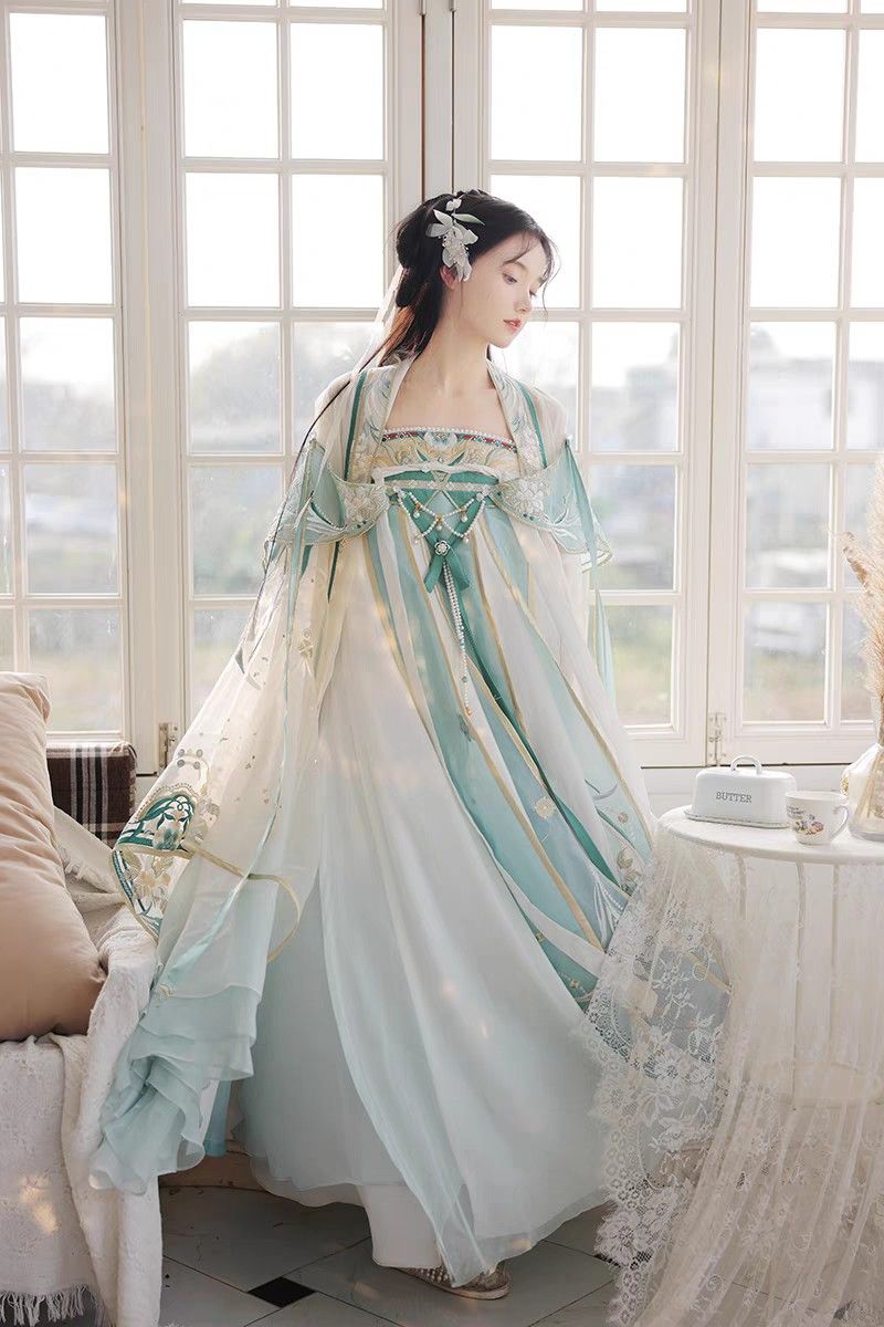 Embracing the Elegance of Silk Flower Patterned Cheongsam with a Plushy Texture