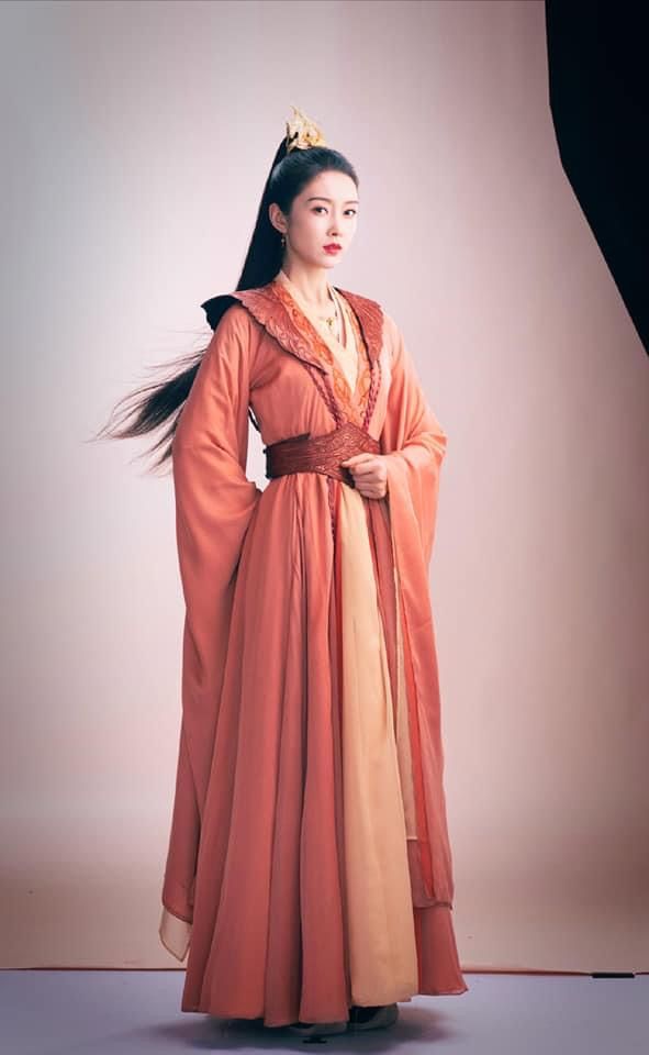 The Complete Guide to the Hanfu Chest-Wrap Costume:A Journey into Traditional Chinese Elegance