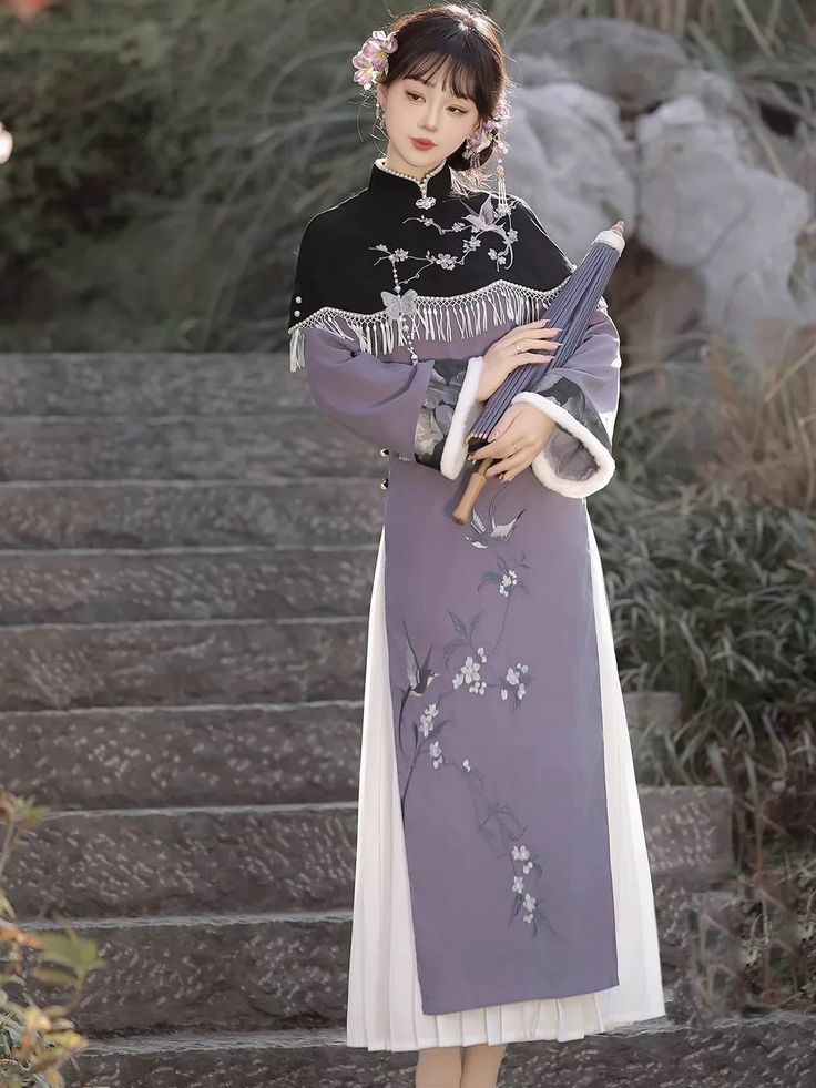 The Origin of Original Yao-Chi Hanfu Jiji Rabbit:A Journey into Traditional Chinese Fashion