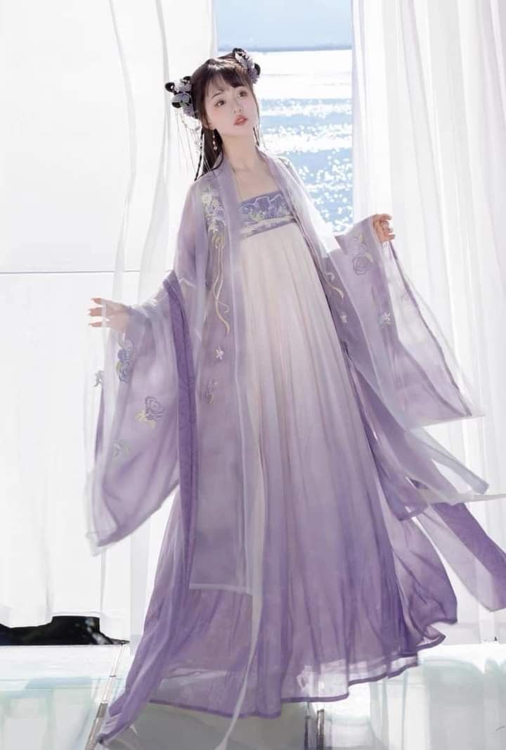 Manloulan Cheongsam Flagship Store:A Glimpse into Traditional Elegance