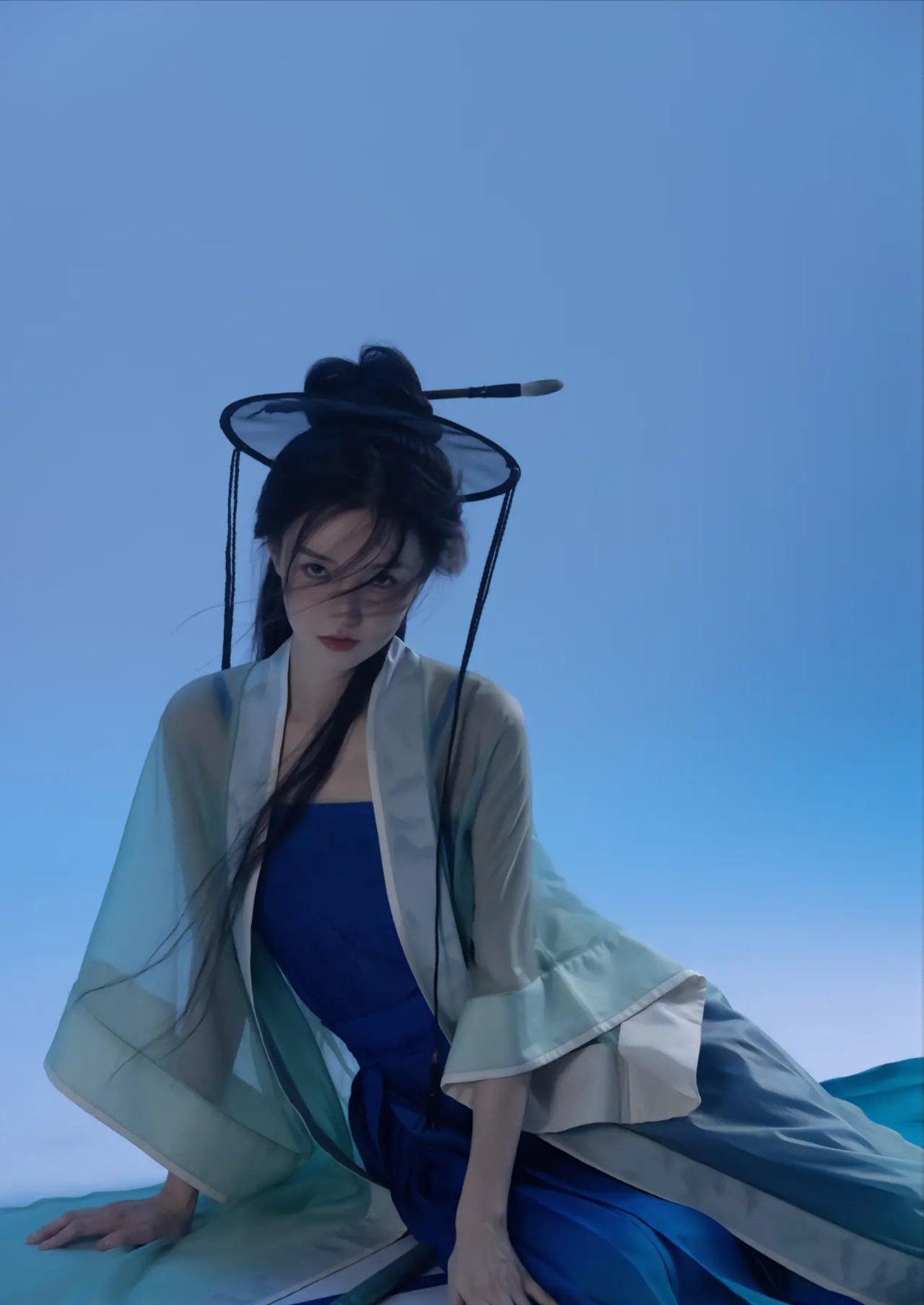 Hanfu Fashion and the Intrigues of Beauty:A Journey into the Heart of Chinese Elegance Hanfu Fashion and the Intrigues of Beauty:A Journey into the Heart of Chinese Elegance