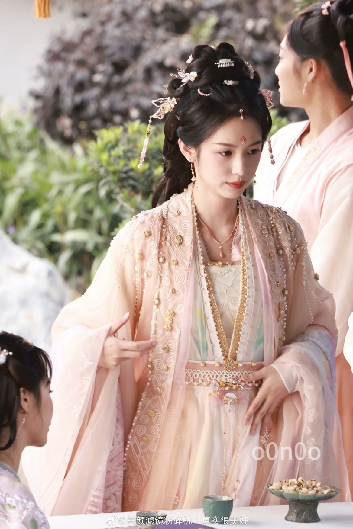 Gu Qiu Fu Cheongsam:Embracing Traditional Elegance Gu Qiu Fu Cheongsam:Embracing Traditional Elegance