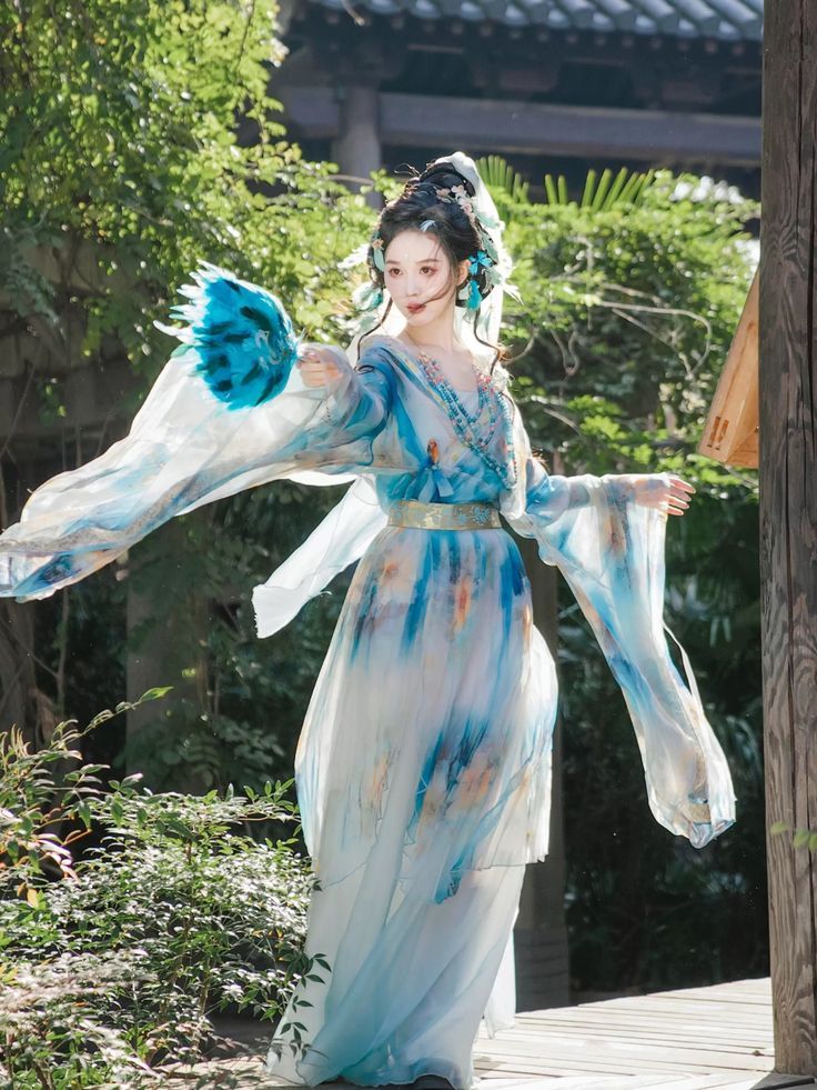 The Elegance of Smoke Blue Hanfu:Unveiling the Traditional Charm of Chinese Clothing