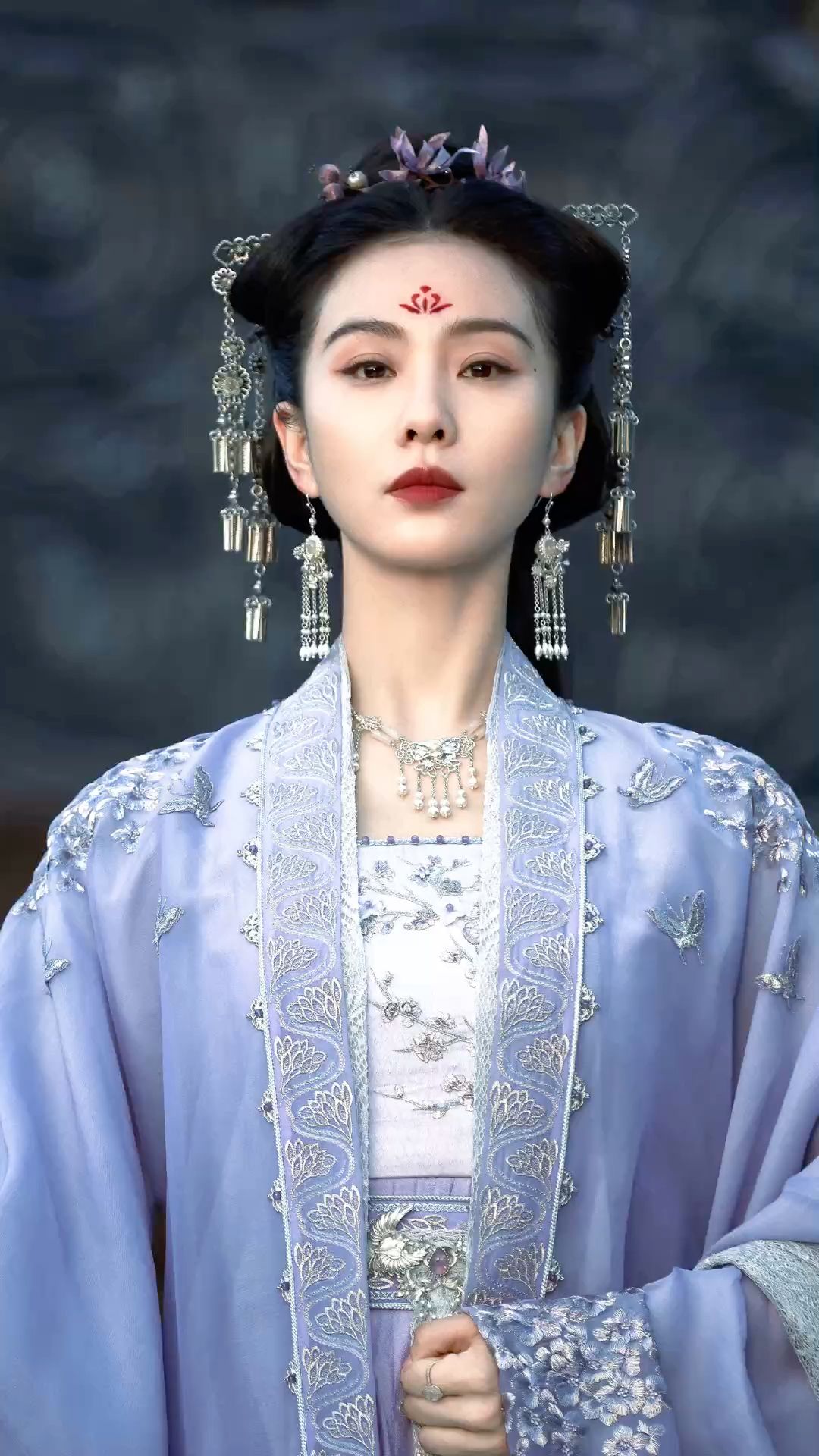 Reimagining Traditional Cheongsam for Autumn:Modern Updates and Innovations