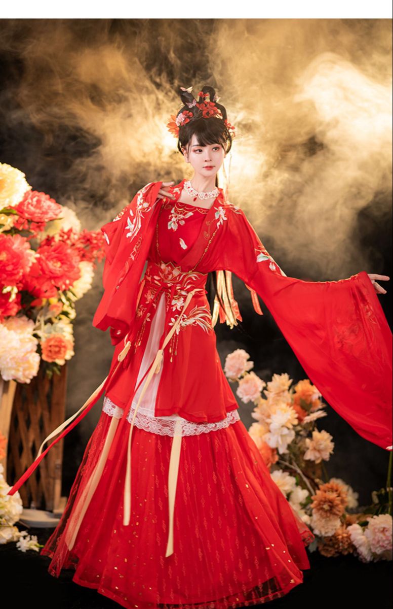 Large-Size Hanfu Blind Box:Embracing the 200-Pound Journey into Traditional Elegance
