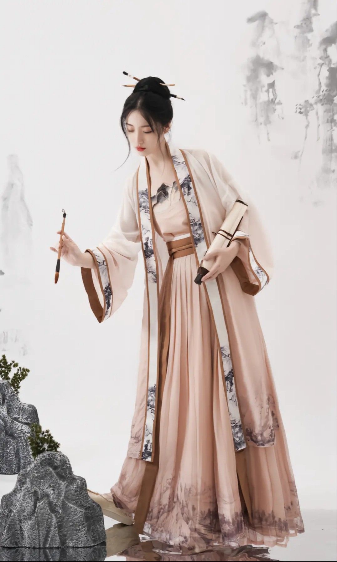 The Ethereal Beauty of Blood-Red Hanfu:Unveiling the Splendor of Traditional Chinese Clothing The Ethereal Beauty of Blood-Red Hanfu:Unveiling the Splendor of Traditional Chinese Clothing