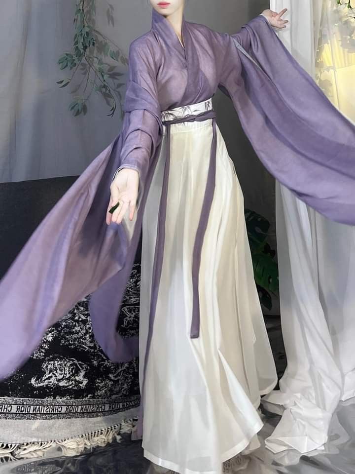 The Guide to Styling Hanfu for a 160cm Figure The Guide to Styling Hanfu for a 160cm Figure