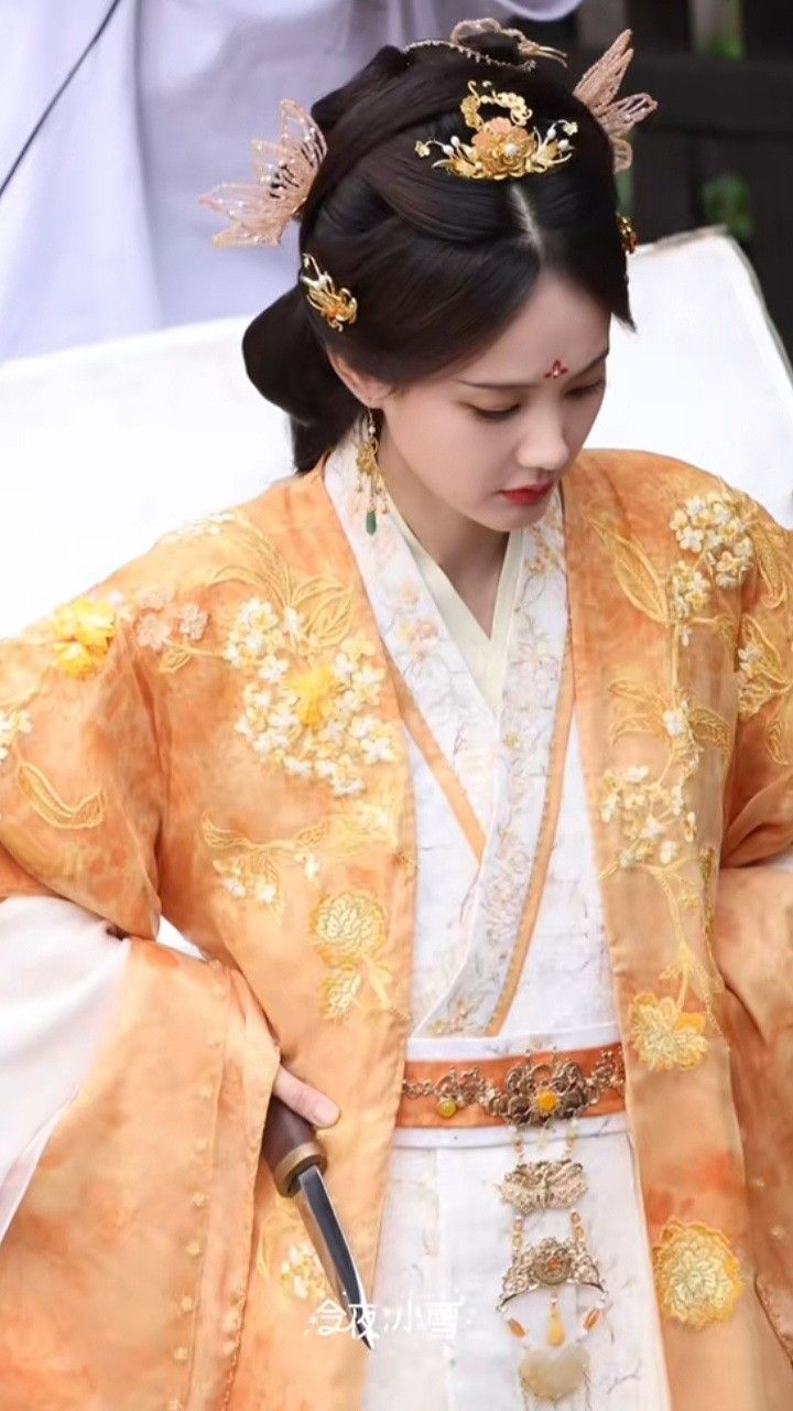Autumn Fashion Trends for Girls Hanfu Traditional Clothing