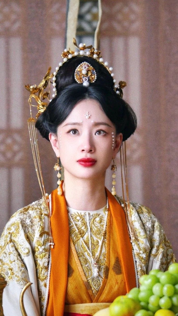 Maternal-Child Traditional Hanfu Costumes:A Spring-Summer Guide to Mother-Daughter Fashion