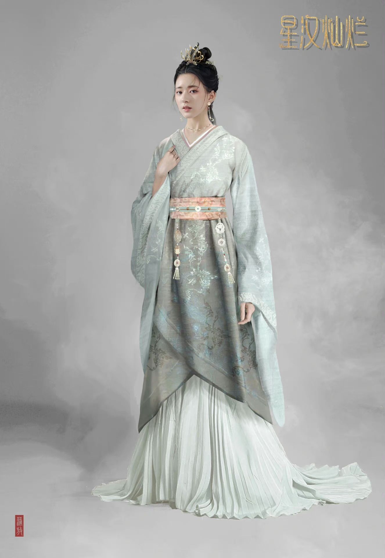 The Elegance of Qipao Wedding Gowns:A Cultural Journey into Chinese Tradition