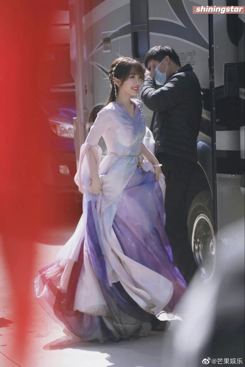 Original Hanfu in the Town of Xi:Embracing Traditional Elegance Original Hanfu in the Town of Xi:Embracing Traditional Elegance