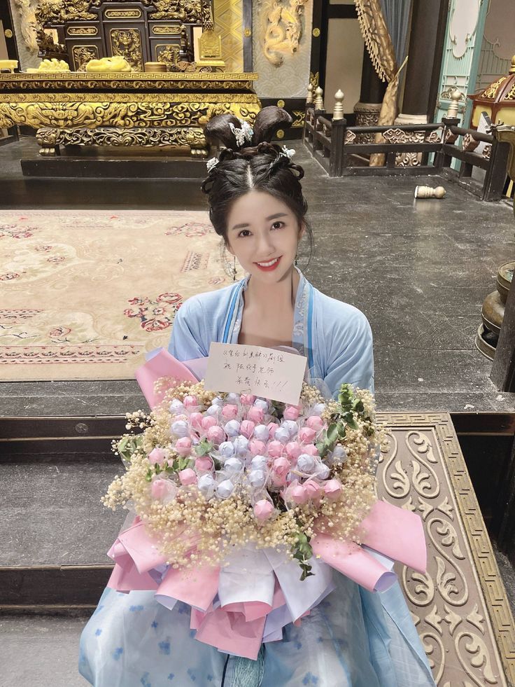 Hanfu Two-Piece Set for Children Girls:A Blend of Tradition and Fashion Hanfu Two-Piece Set for Children Girls:A Blend of Tradition and Fashion