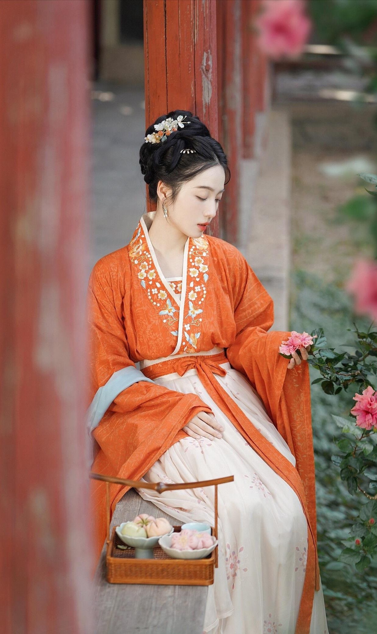 Plus Size Ancient Costume:A Guide to Stylish Hanfu for Women Over 100kg