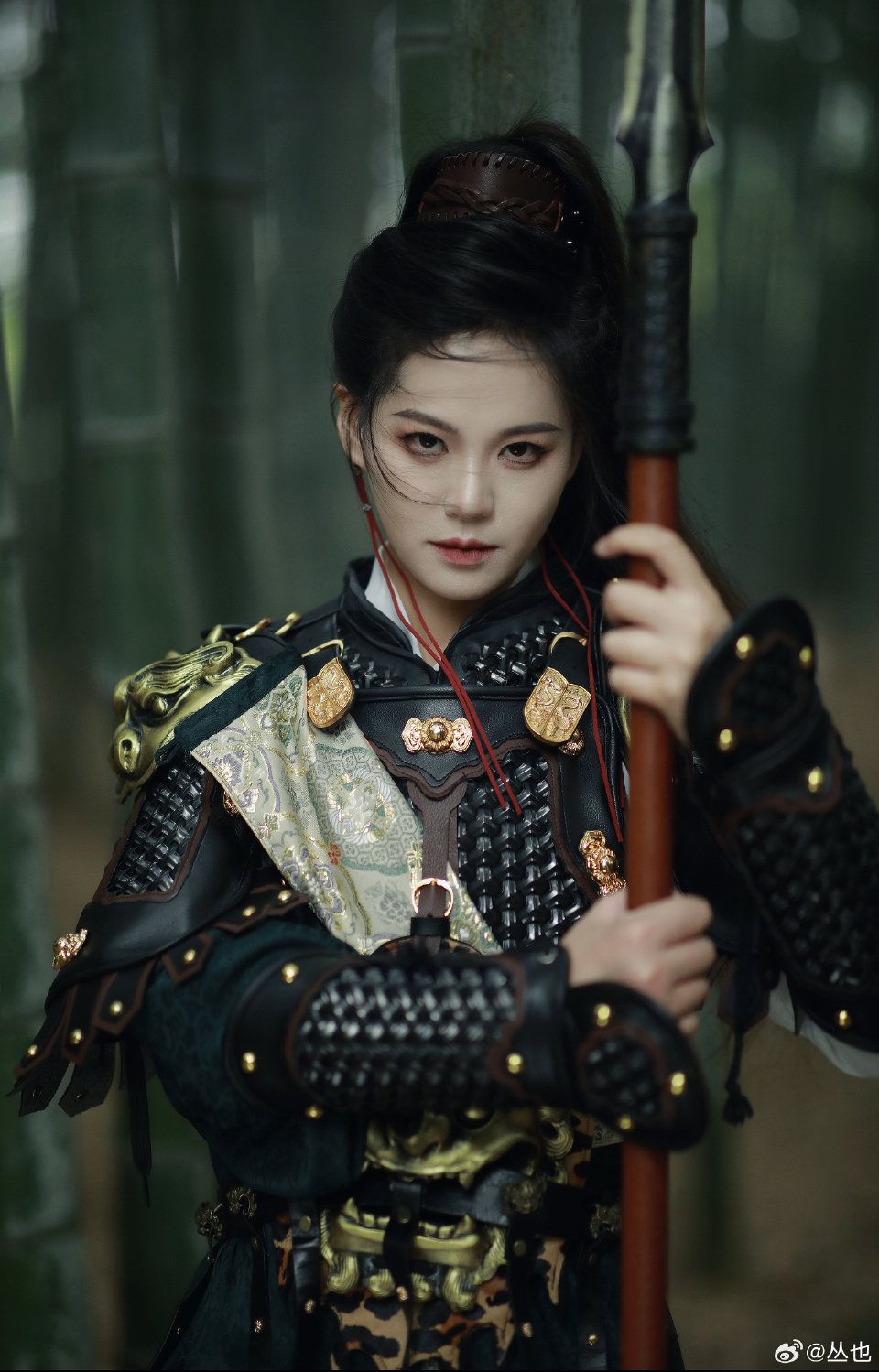 The Elegance of Long-Style Cheongsam as a Traditional Wedding Dress