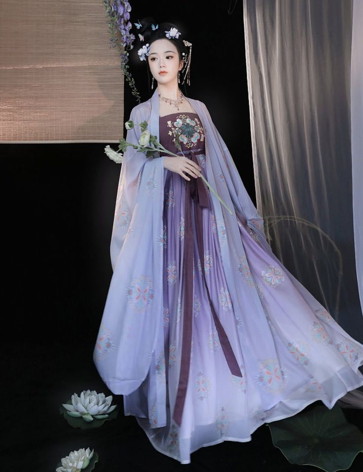 Reimagining Cheongsam Summer Ensembles:Modern Updates for Traditional Elegance