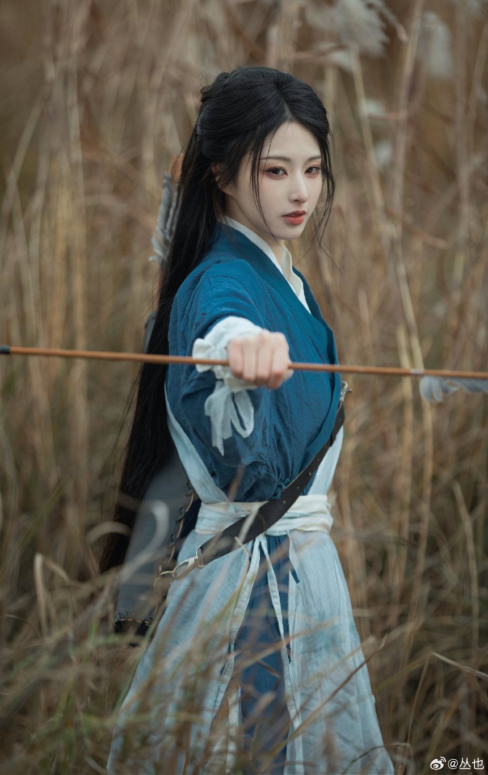 Ancient Charm of Hanfu Knitted Socks for Women:Cloud-Inspired Socks in Traditional Chinese Style Ancient Charm of Hanfu Knitted Socks for Women:Cloud-Inspired Socks in Traditional Chinese Style