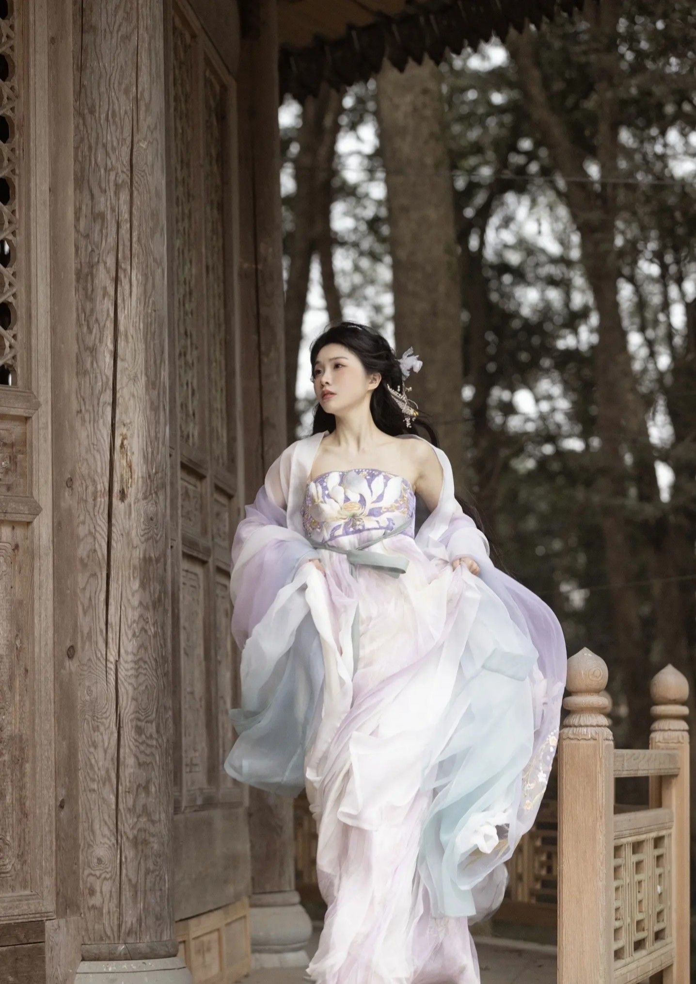 The Short-sleeved Cheongsam Blouse:A Blend of Tradition and Fashion The Short-sleeved Cheongsam Blouse:A Blend of Tradition and Fashion