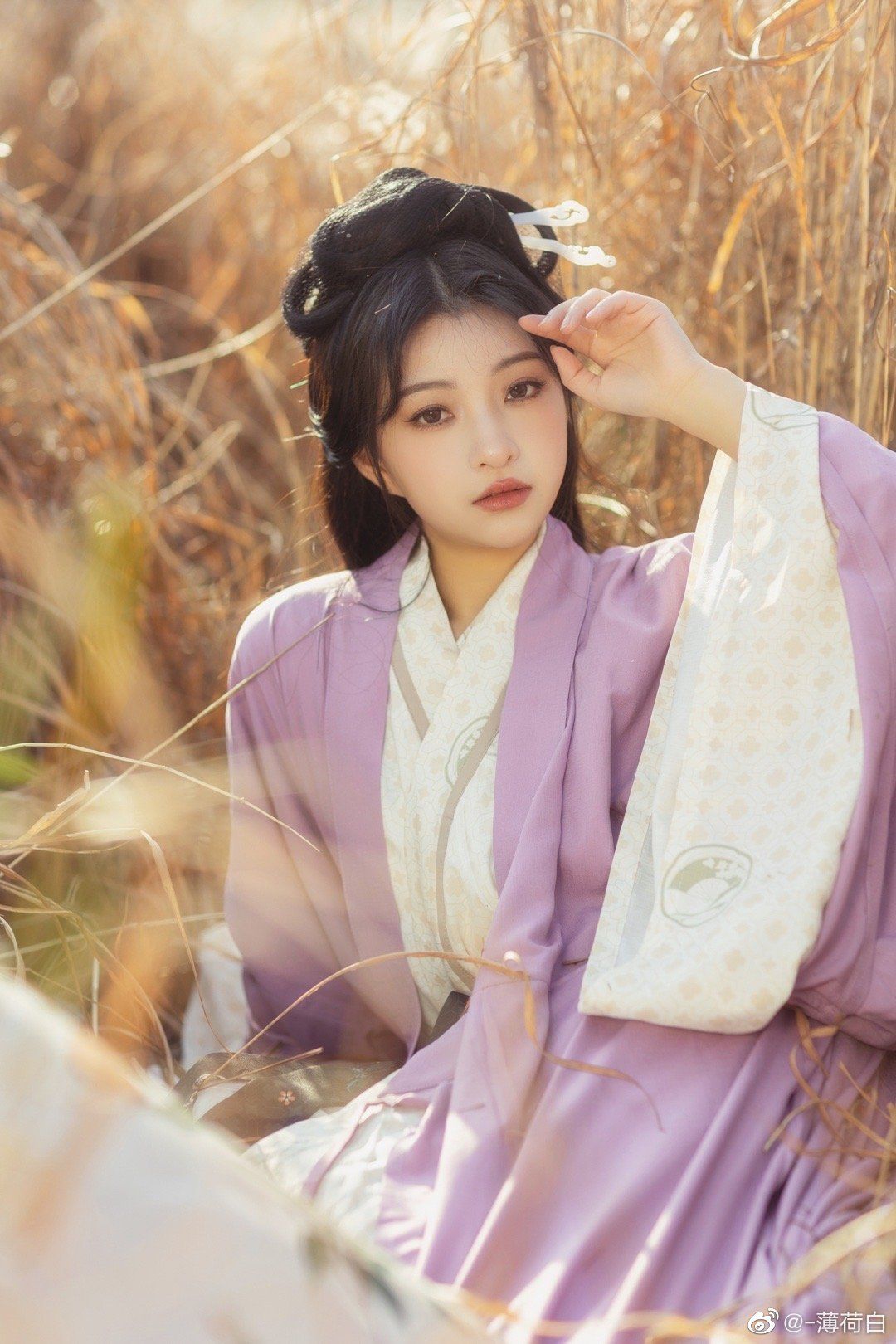 Ancient-Style Girls Hanfu Princess Dress with Fairy-Like Charm and Short Arms