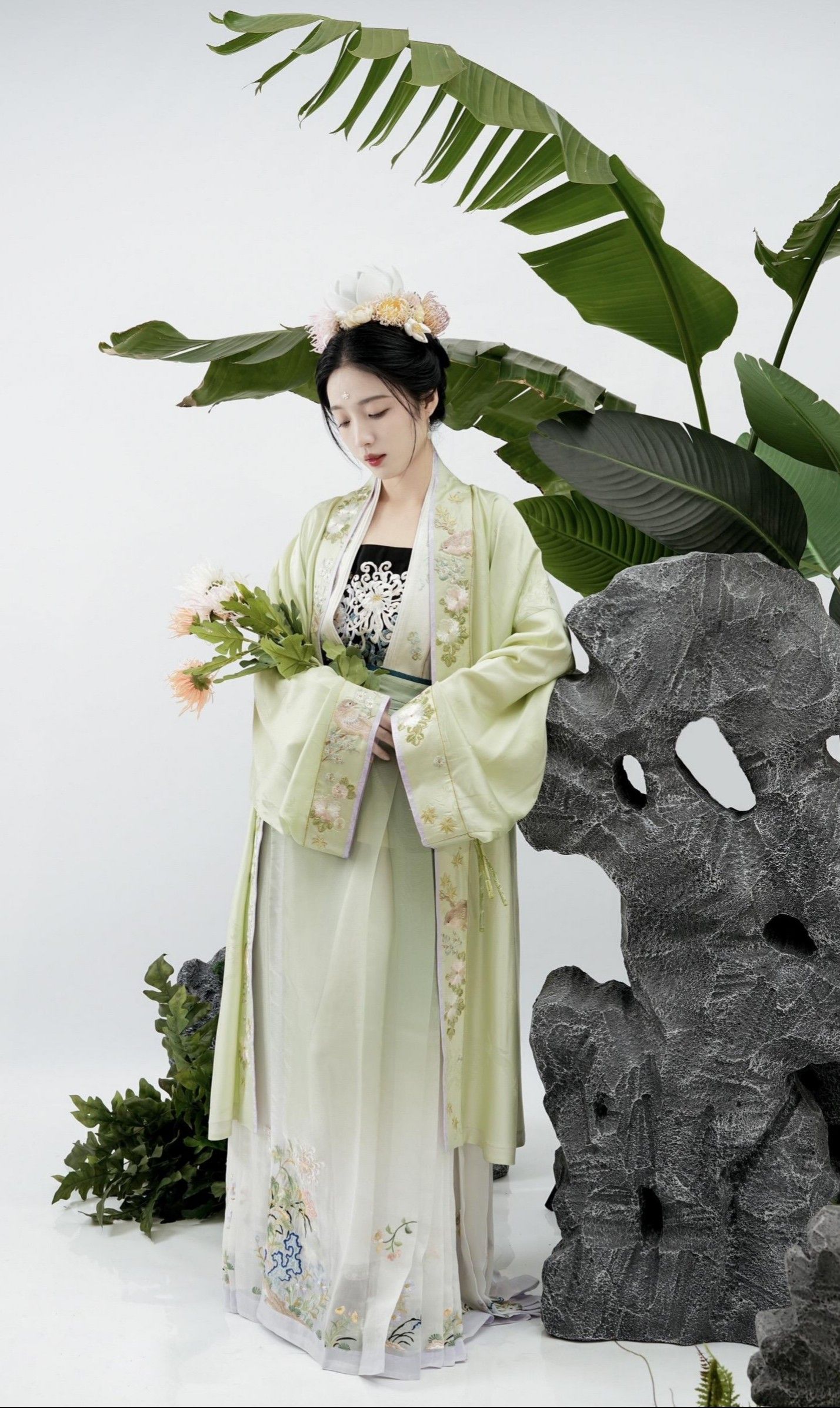 Qipao Designer Styles:Embracing Traditional Elegance with Modern Innovations