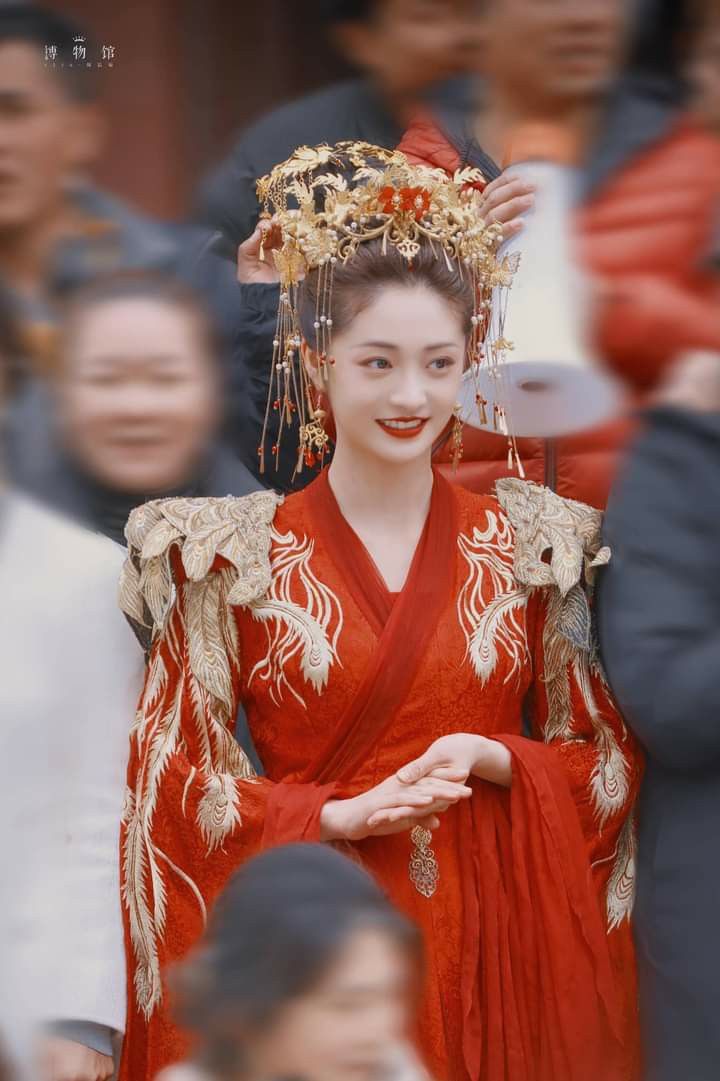 Private Whispers of the Begonia:Original Hanfu in Ming Style
