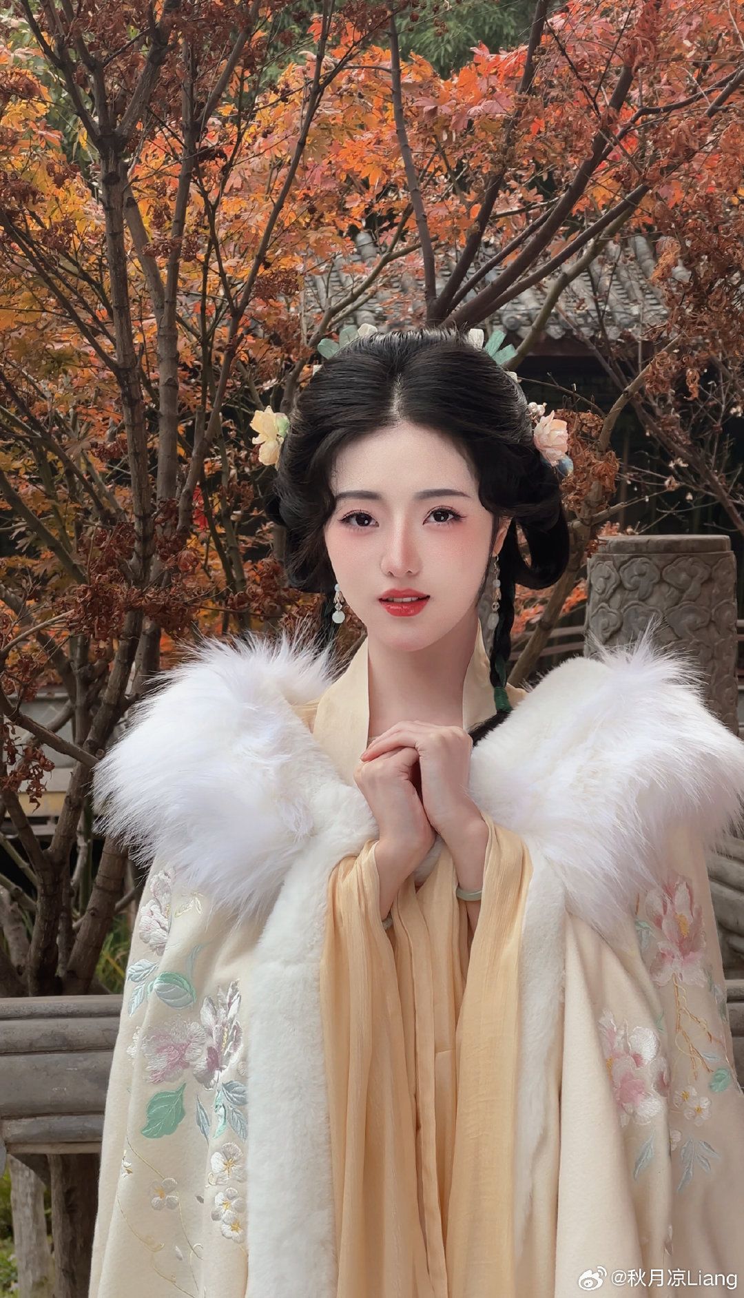 Lin Miaomiaos Hanfu Style:Yu Shuxins Inspiration