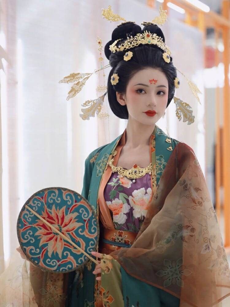 Julys Original Hanfu:Unveiling the Essence of Traditional Chinese Fashion Julys Original Hanfu:Unveiling the Essence of Traditional Chinese Fashion