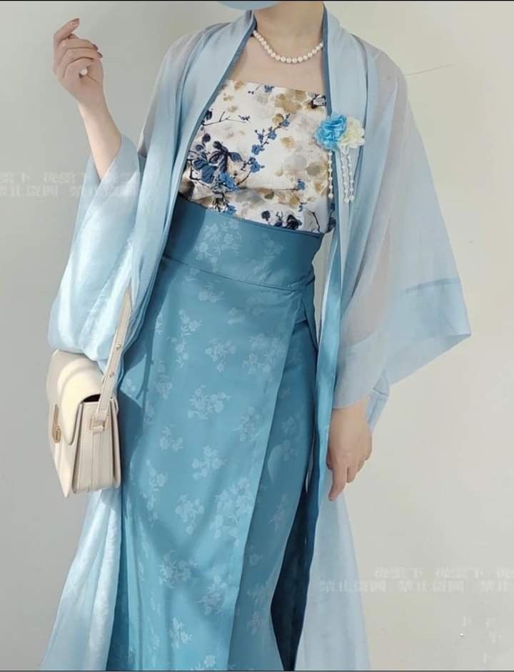 Elegance Reimagined:The Revival of Jiaqi Ruyue Cheongsam Elegance Reimagined:The Revival of Jiaqi Ruyue Cheongsam