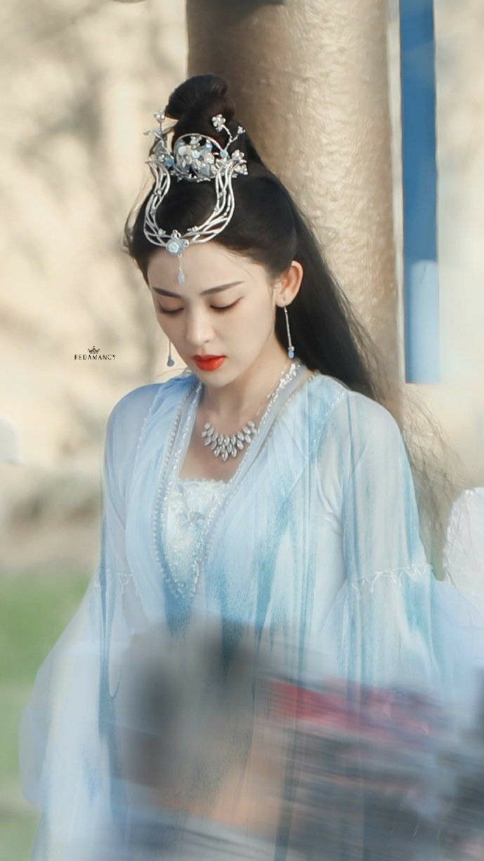 Cherry Blossom-Inspired Hanfu at Unbelievable Prices Cherry Blossom-Inspired Hanfu at Unbelievable Prices