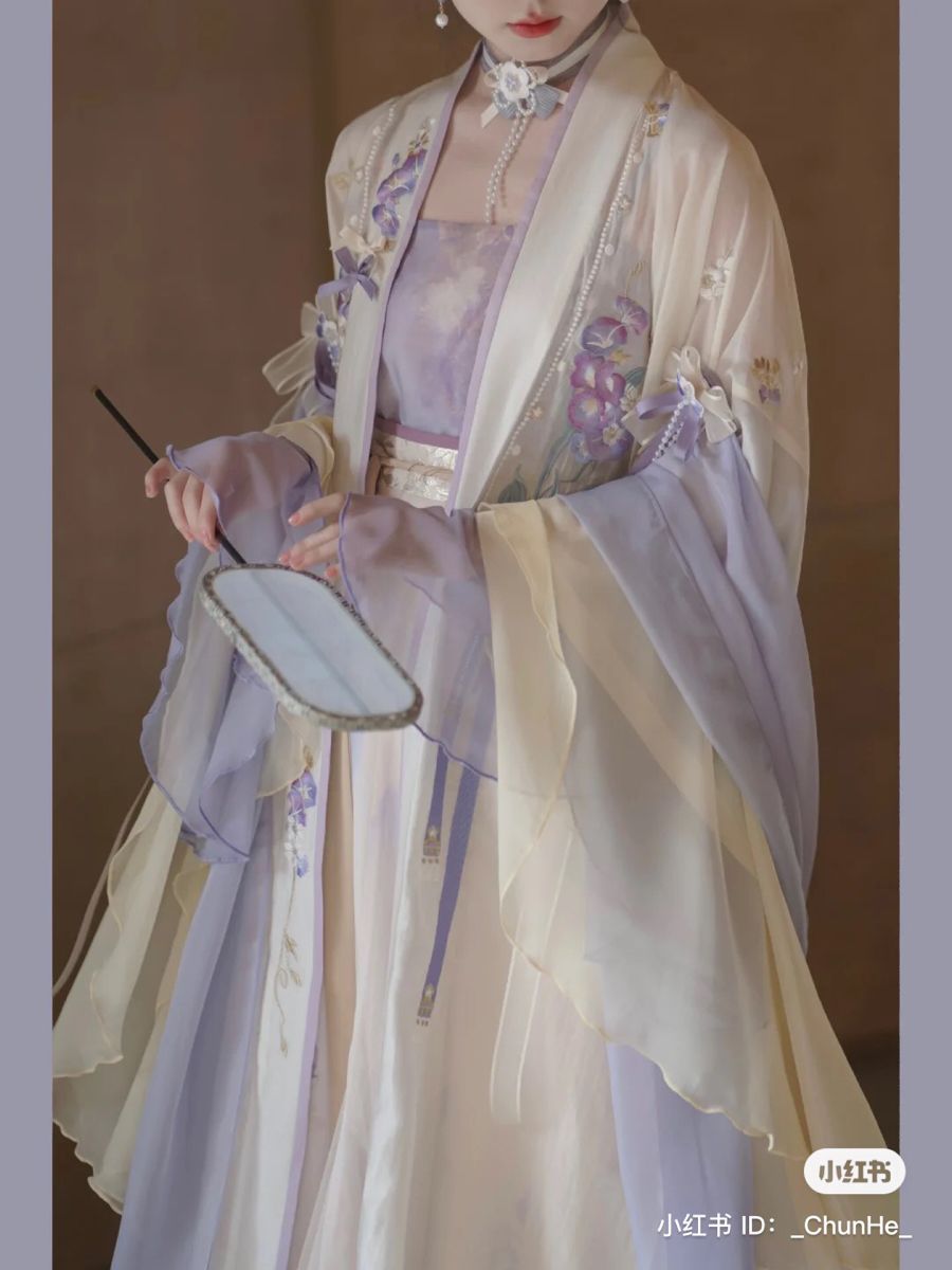 The Charm of Cheongsam with Open-Front Long Jacket