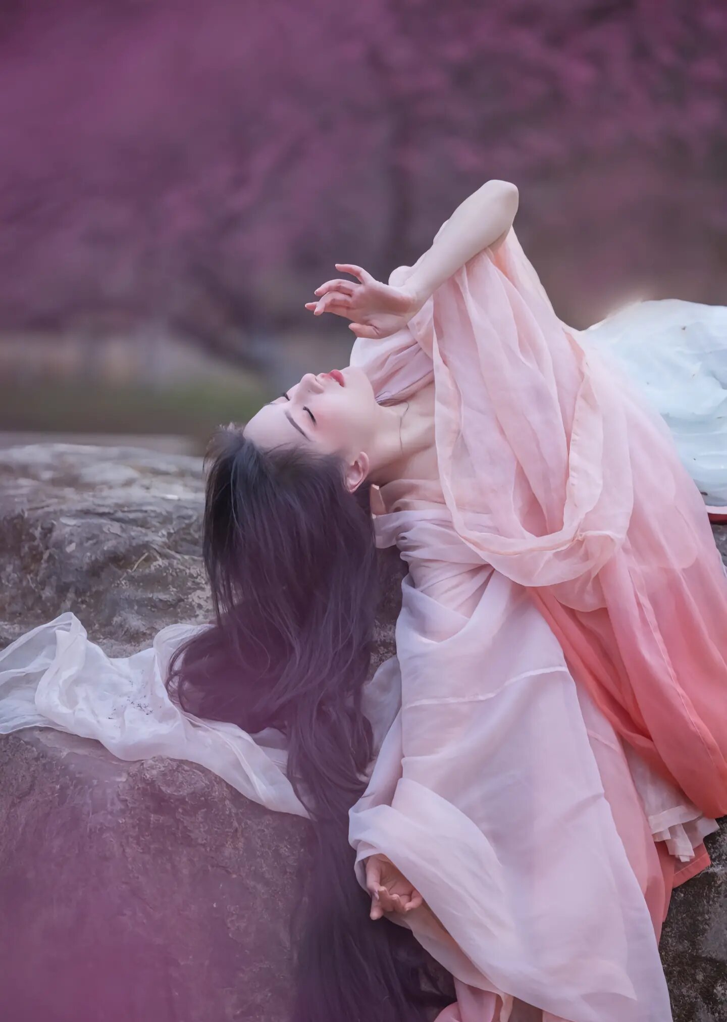 Qipao-Inspired Childrens Fashion:The Allure of Traditional Chinese Style in the Republic Era Qipao-Inspired Childrens Fashion:The Allure of Traditional Chinese Style in the Republic Era