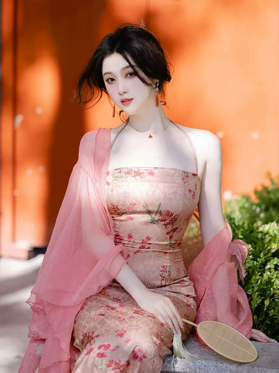 The Elegance of a Long-Sleeve Hanfu Baby Girl