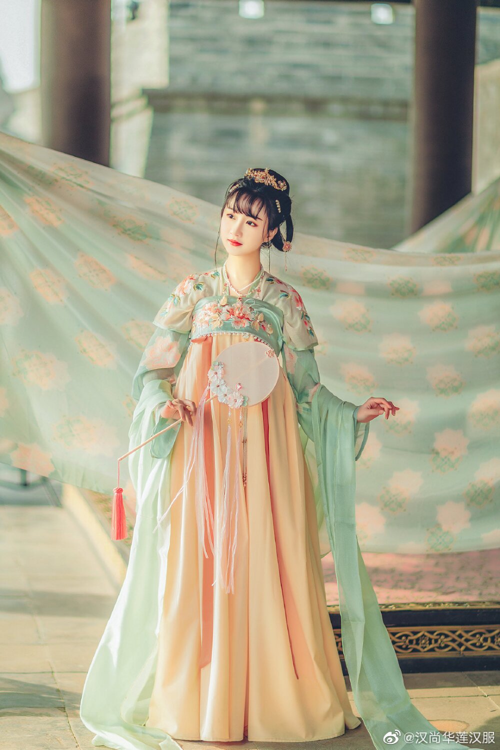 Revival of Cheongsam Skirts:Embracing the Retro-Ethnic Charm of Traditional Chinese Fashion Revival of Cheongsam Skirts:Embracing the Retro-Ethnic Charm of Traditional Chinese Fashion