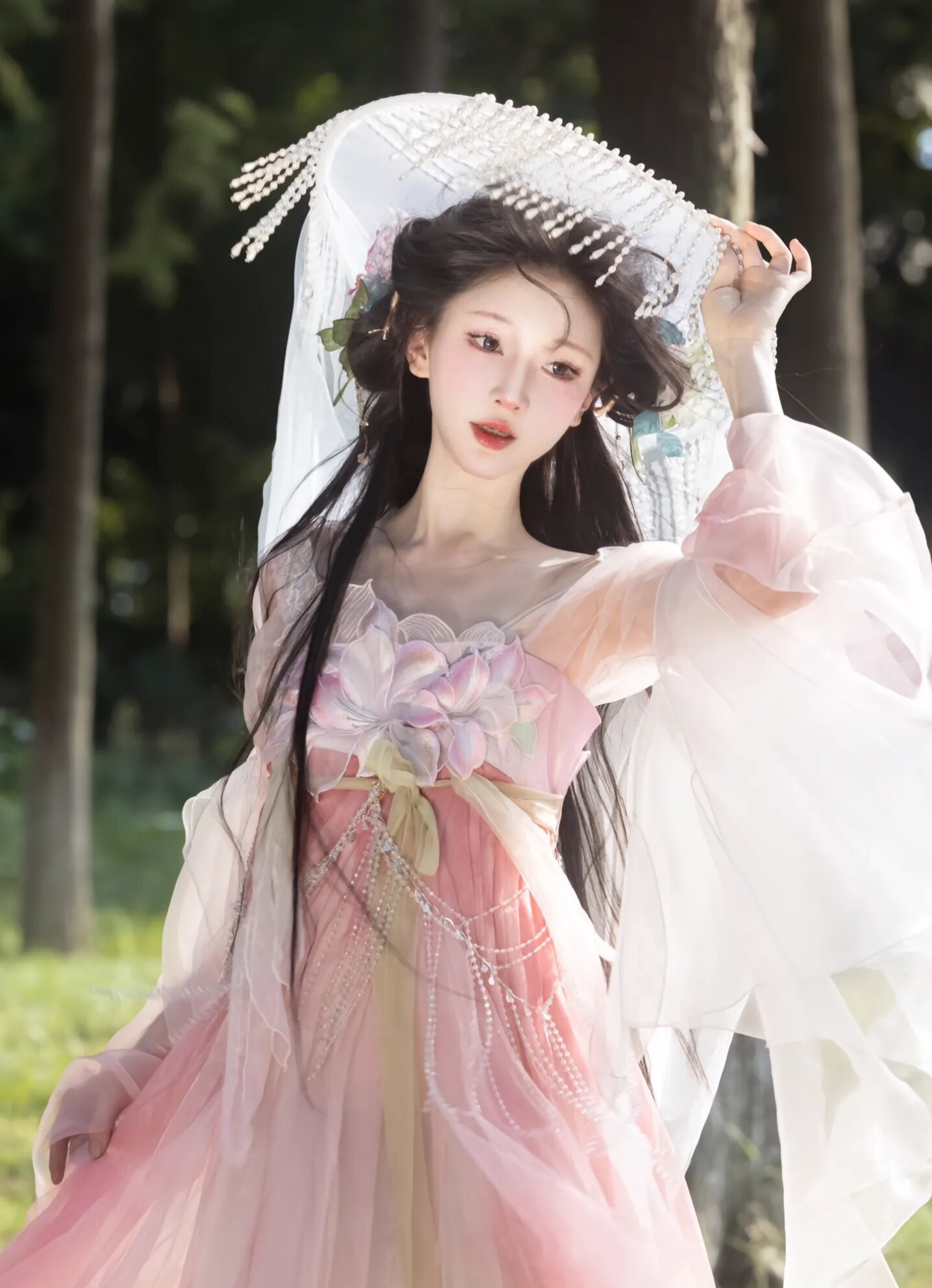 The Elegance of a Horseface Skirt with an Outer Windbreaker