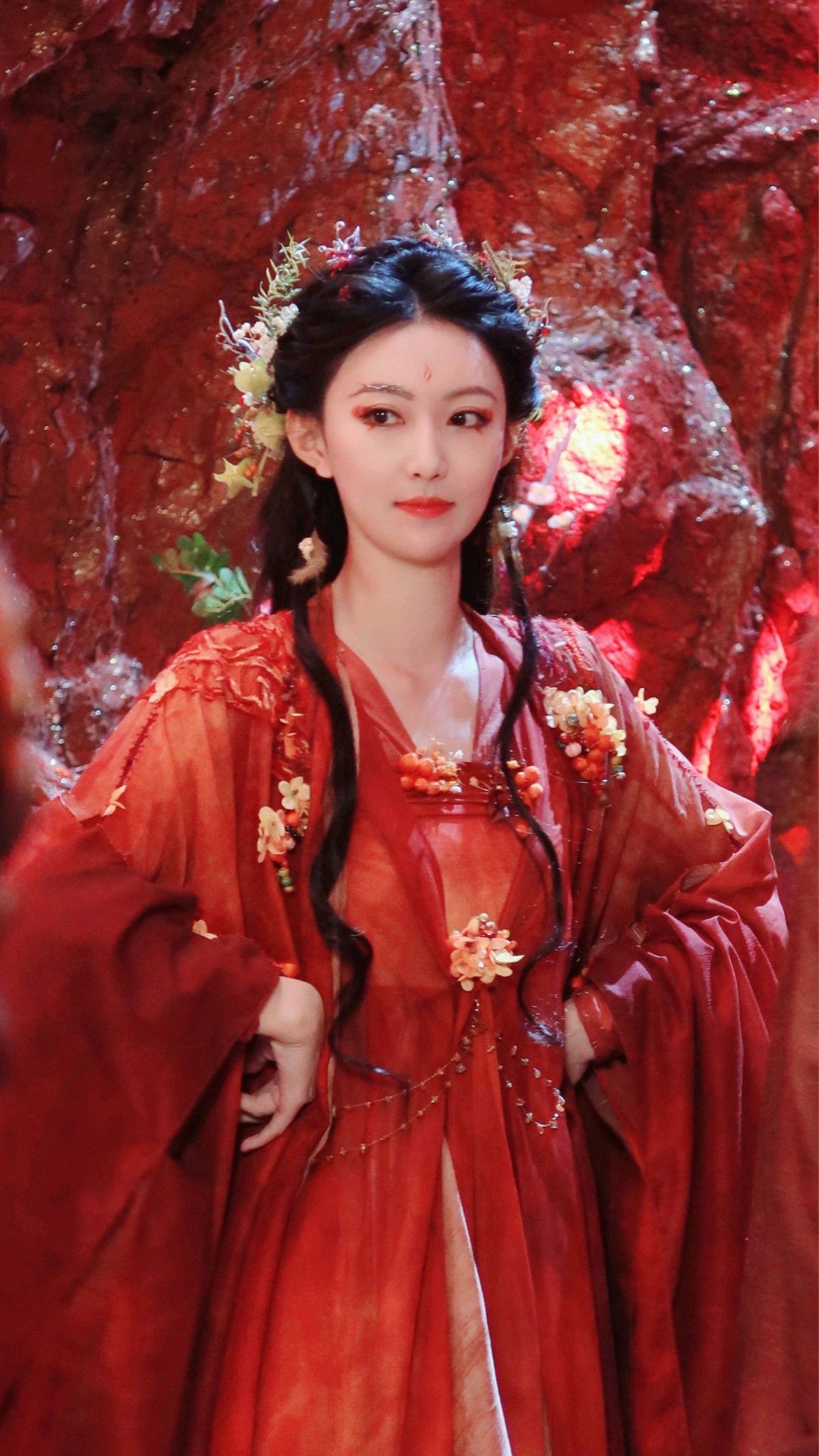 The Twelve Flower Deities in Hanfu Fashion:A Girl Childs Journey into Traditional Chinese Beauty