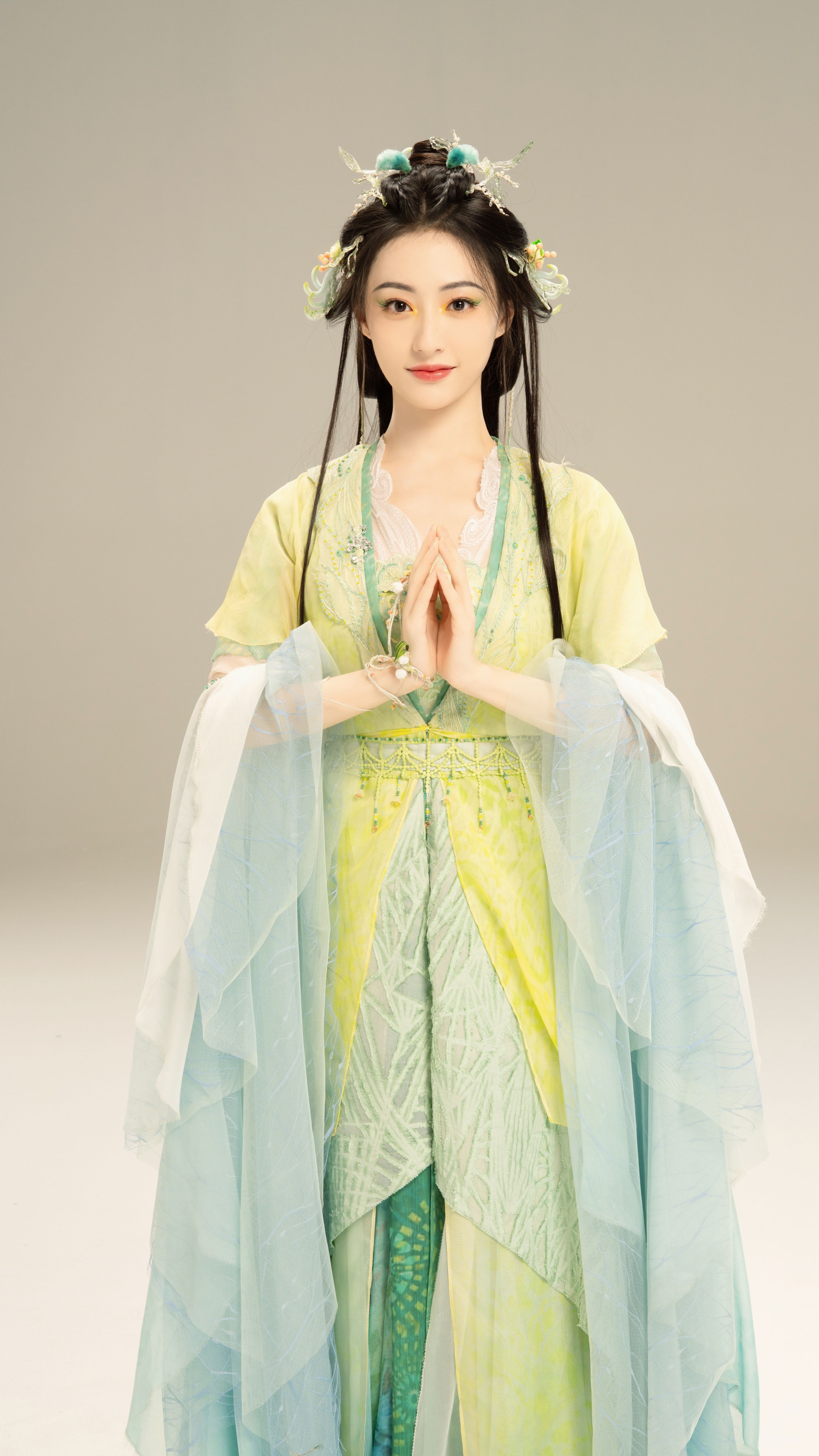 Blue Hanfu Dress for a 10-Year-Old Girl in Summer