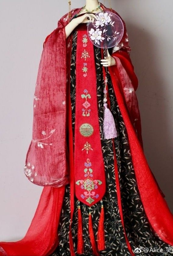 Hanfu Storage Bags:Preserving the Splendor of Traditional Chinese Fashion Hanfu Storage Bags:Preserving the Splendor of Traditional Chinese Fashion