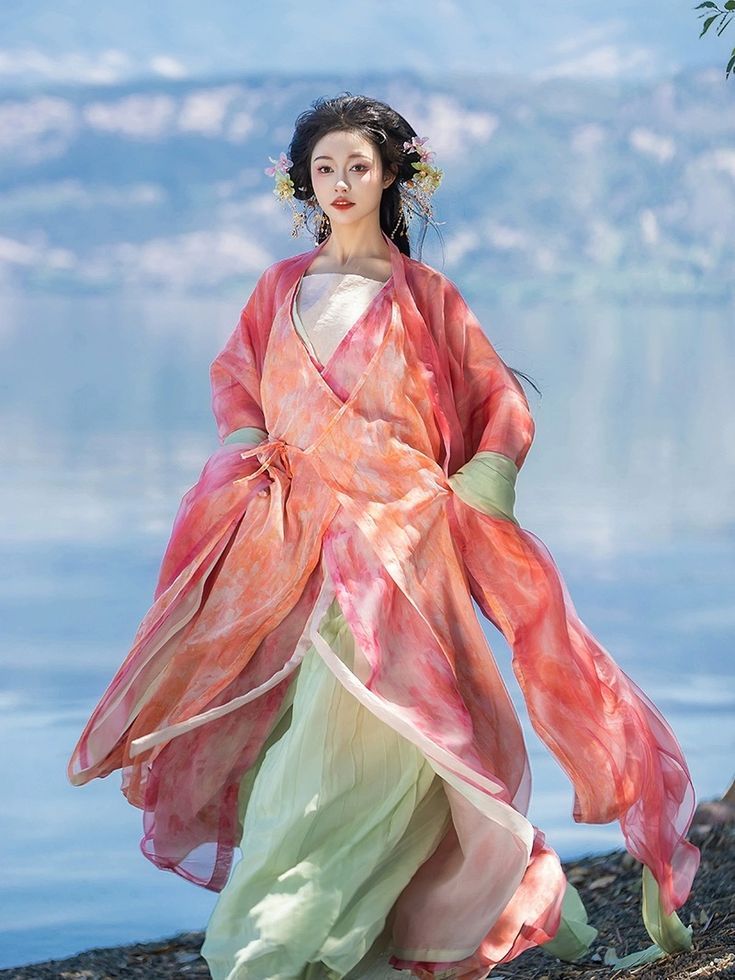 Cherry Blossom-Inspired Hanfu Fashion:Quality and Affordability Meet