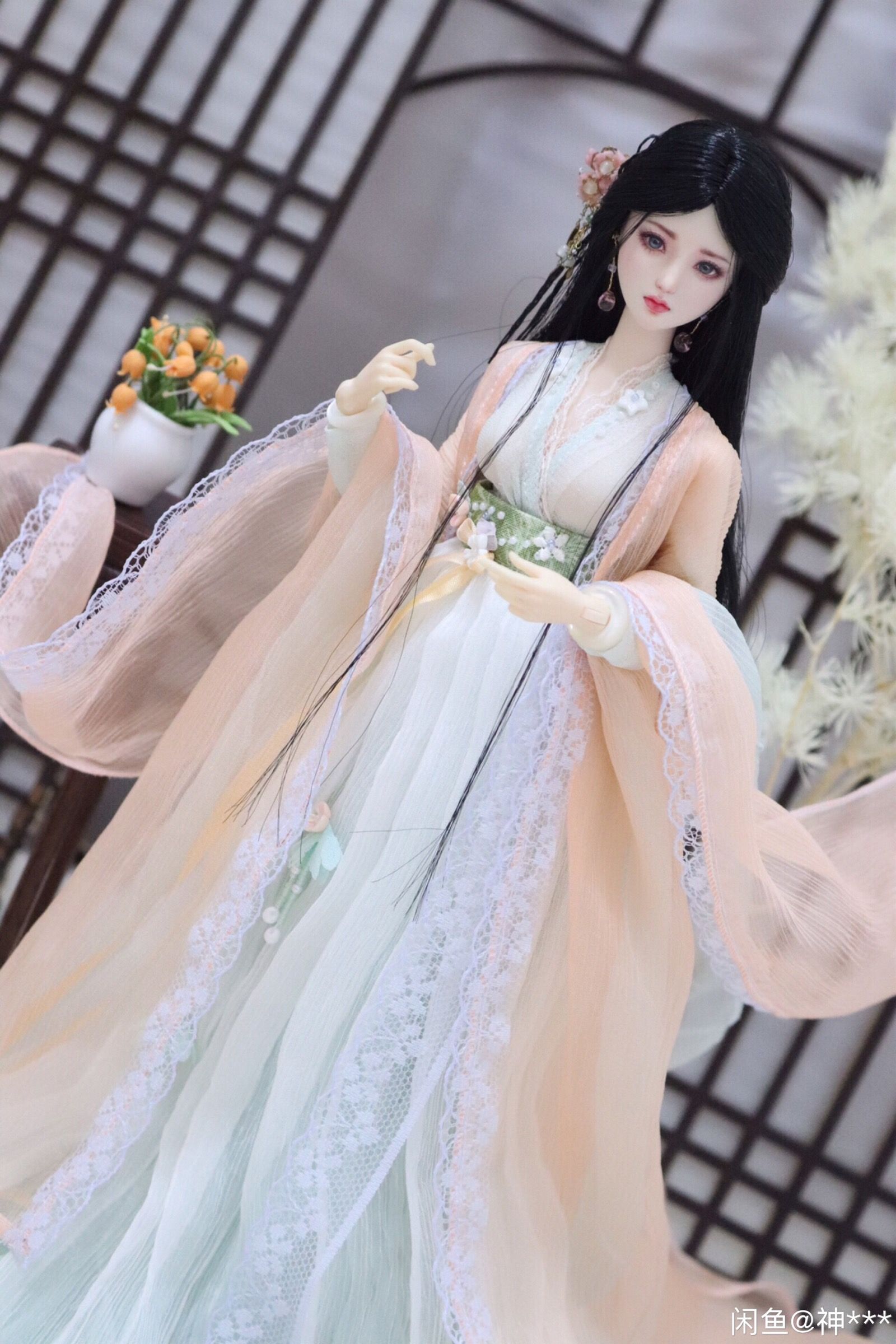 Elegant Earrings to Complement the Traditional Qipao Cheongsam