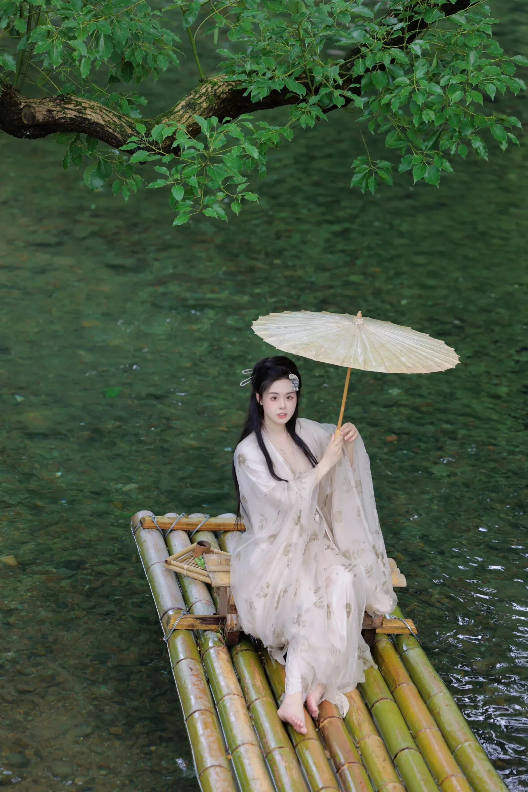 Summer-Ready in Thin Qipao:The Elegance of Lightweight Cheongsam