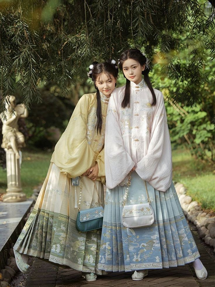 Traditional Chinese Style Autumn Winter Qipao Thickened Two-Piece Set Traditional Chinese Style Autumn Winter Qipao Thickened Two-Piece Set